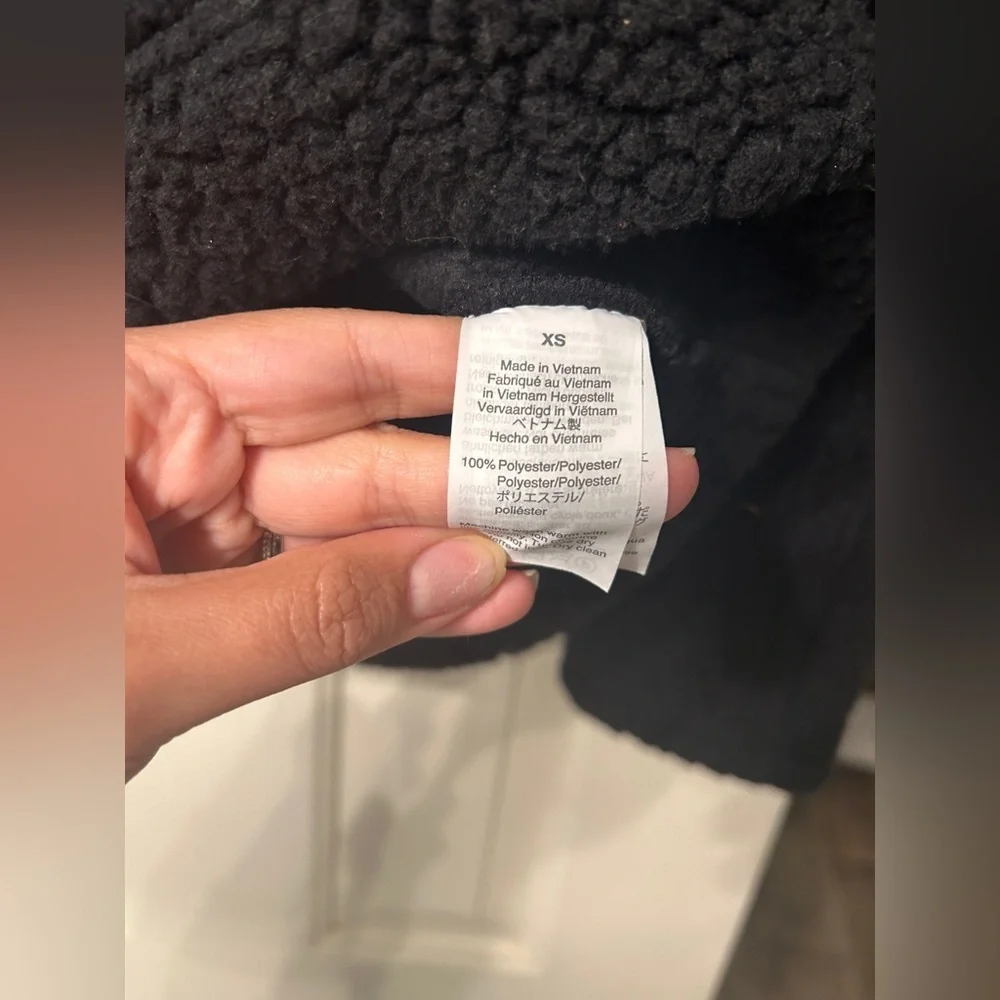 J.Crew Polartec® Fleece Black Half-Zip Pullover Jacket - Picture 8 of 8